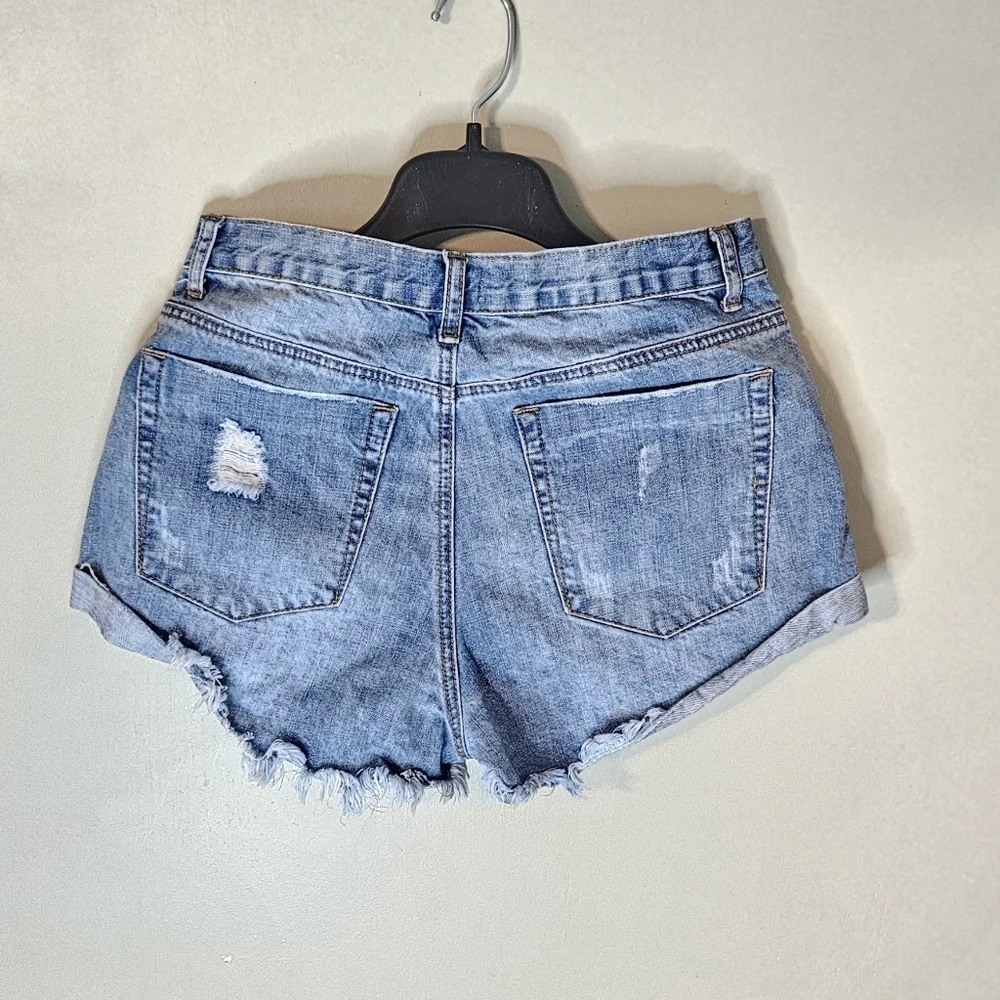 🩷Super Down Shorts HandCrafted Size 27❤️💜‎